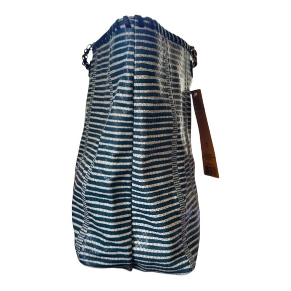 Tory Burch Tote Navy & White - Picture 10 of 16